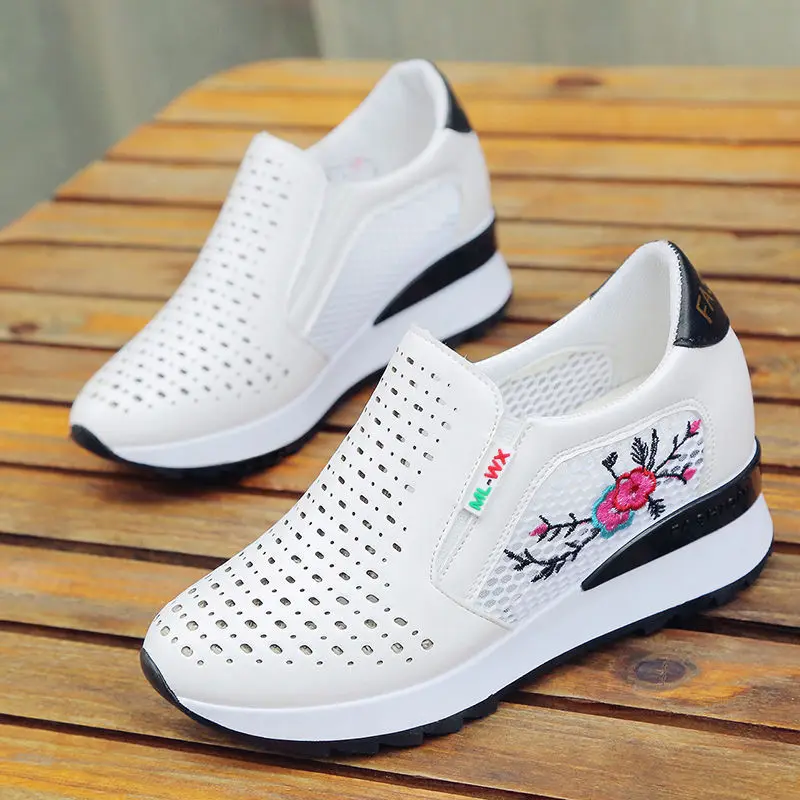 

2023Women Comfortable Casual Shoes Summer Slip on Loafers Mixed Colors Hollow Out Increasing Internal Height Sneakers