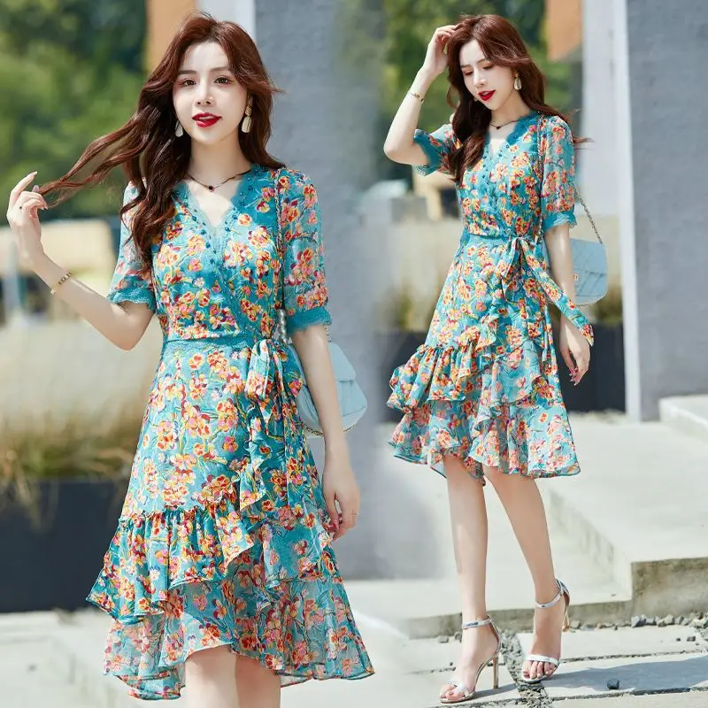 

2023 New Bohemia Women Dress Elegant Floral Print Ruffles Summer Dress Ladies Casual V-neck Split Mini Dress Vintage Party Dress