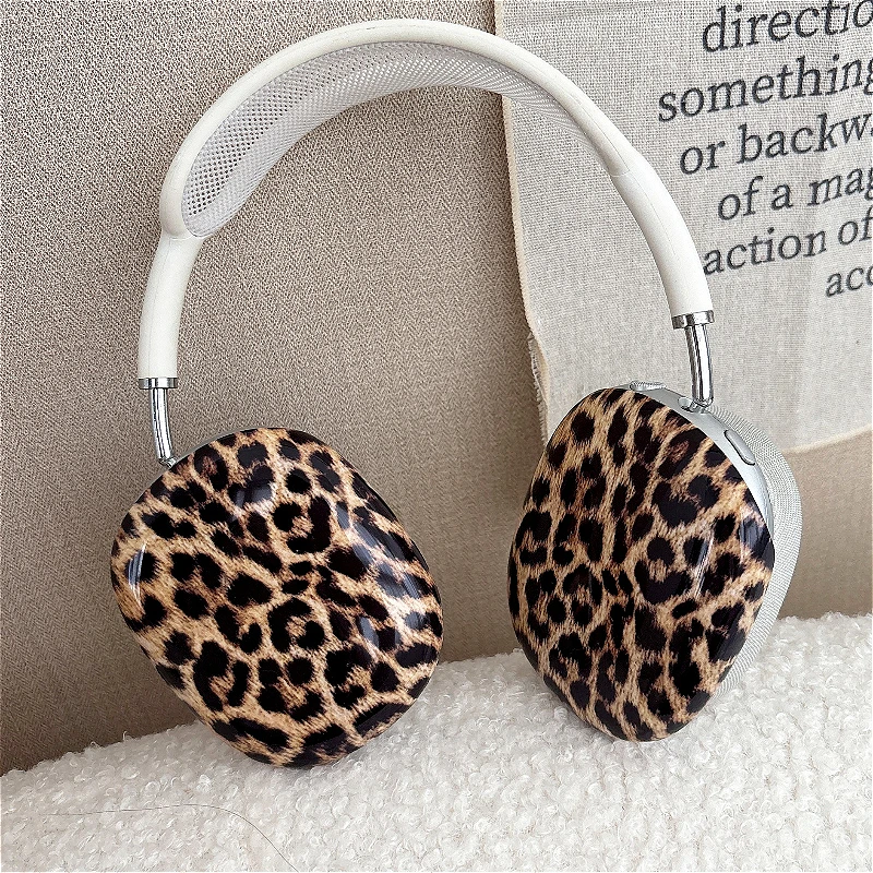 Luxury Leopard Print Wireless Headphone Case - Stylish Protective Sleeve
