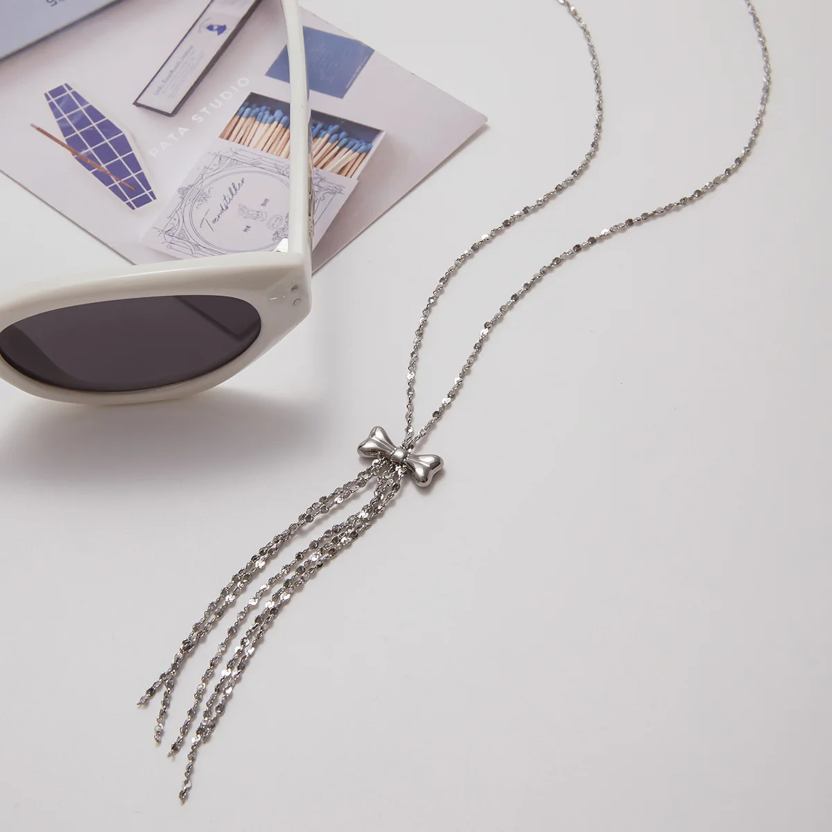 Classic Silver Color Metal Tassel Bow Knot Sweater Chain Necklace Designer Style Stainless Steel Hypoallergenic Women's Choker