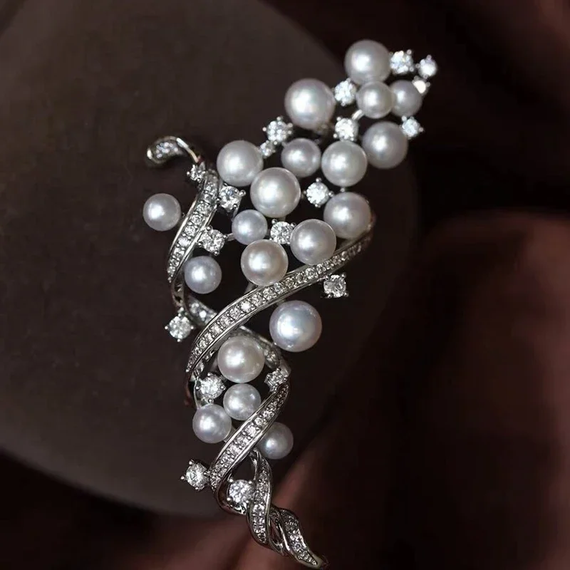 

High Grade Lace Women's Multi Bead Brooch Natural Freshwater Pearl Brooch with Diamond Inlay Zircon Palace Style Jewelry Gift