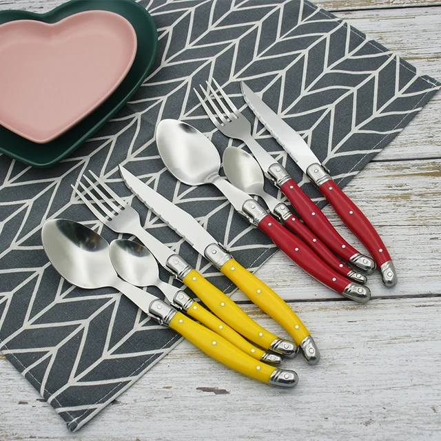 4-24 pz arcobaleno Laguiole posate manico in plastica colorata stoviglie coltello da bistecca nero forchetta cucchiaio cucchiaino rosso verde cena set 3