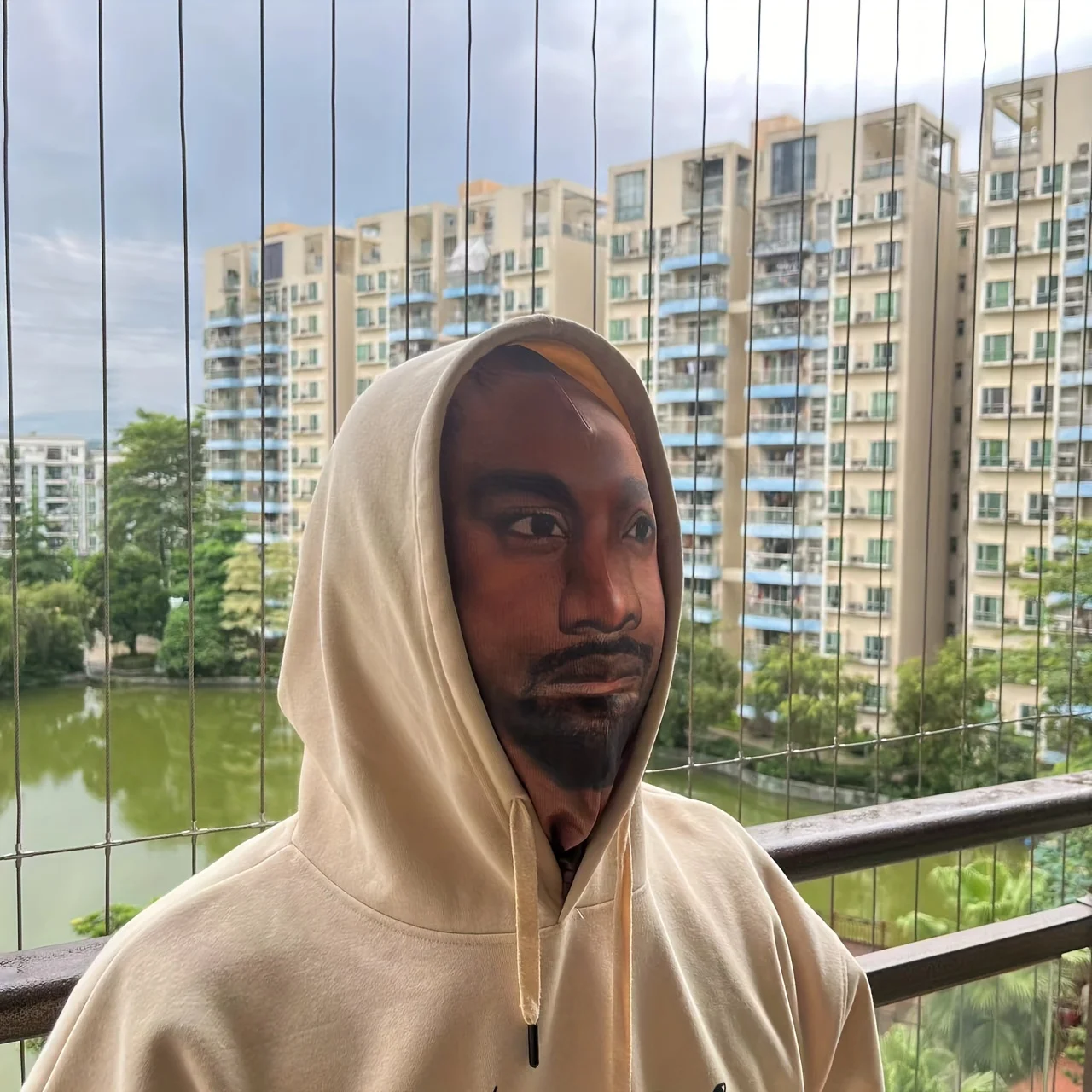 3D Printed Seamless Kanye Face Mask Celebrity Face Funny Dust Head Cover Sunscreen Riding Scarf Cosplay Headwear Hip Hop Hood