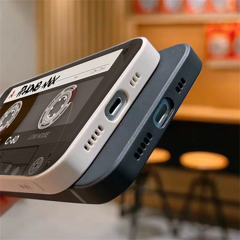 Vintage Radio Design Shockproof Silicone Phone Case - Soft Cover s