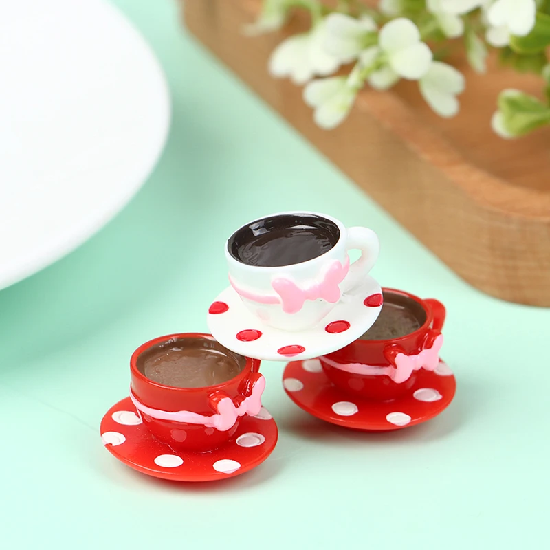 

HOT 2Pcs Miniature Doll House Coffee Cup Cute Cup For Kitchen Room Food Drink Home Tableware Decors 16*26MM