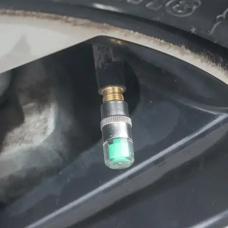Universal Tyre Pressure Monitoring Alarm and Indicator Valve Cap