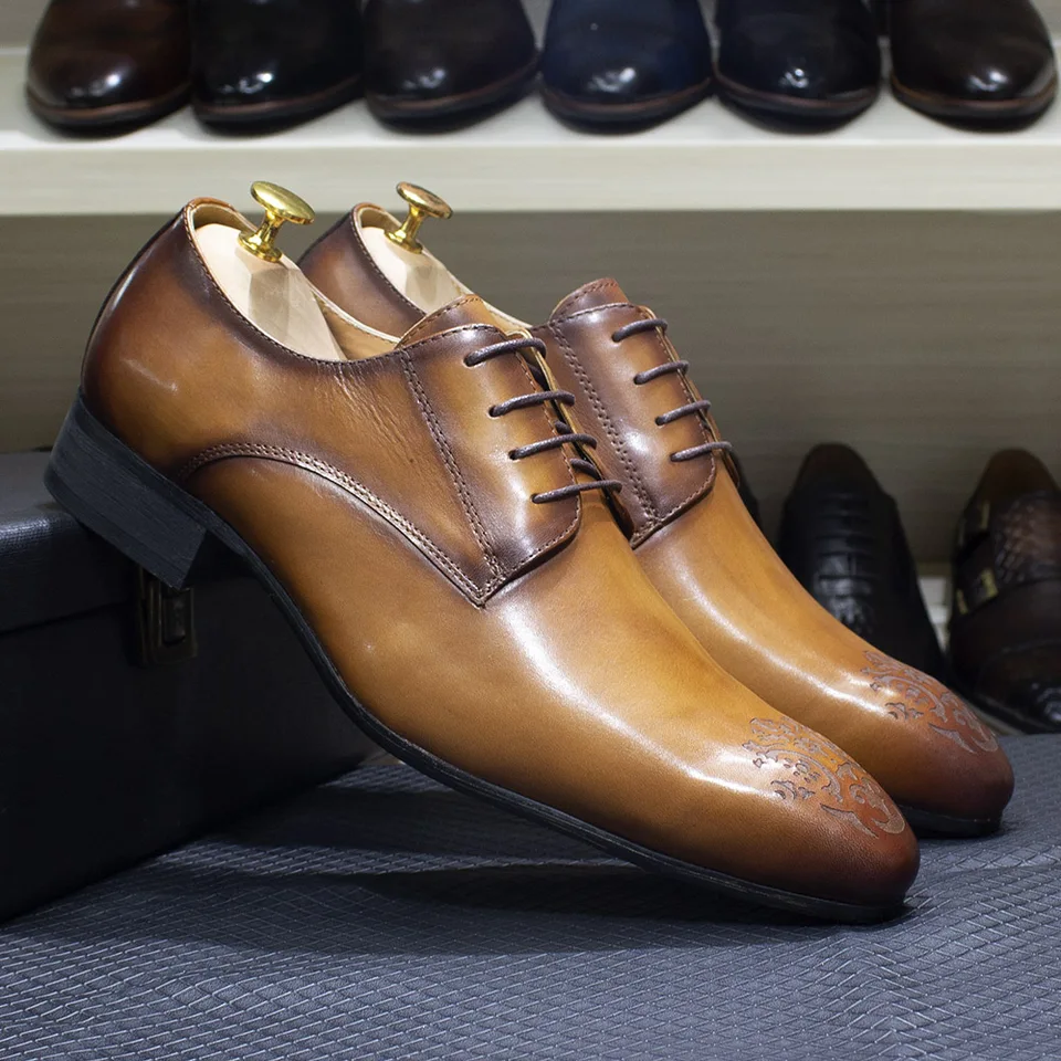 Derby Chaussures De Ville à Lacets Cuir Vernis Homme Oxford Bout Pointu Business Mariage Mocassins Fashion Chaussures De Marche à Talon Chaussures Formelles Homme Chaussure De Smoking