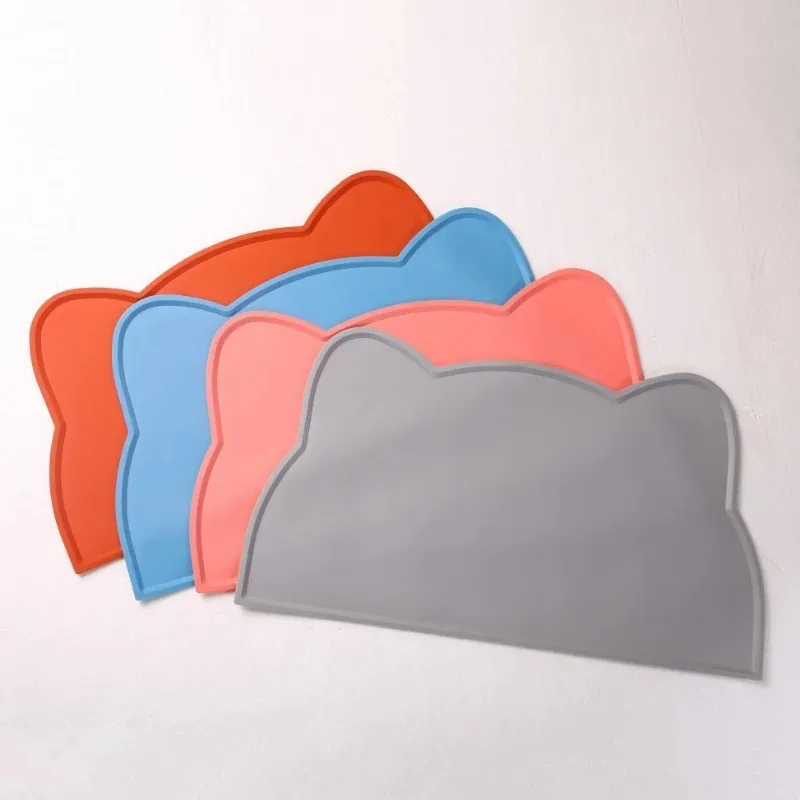 Pet Silicone Food Mat Waterproof, Anti-slip, Dirty, Washable and Easy to Clean, Universal Tableware Mat for Cats and Dogs.