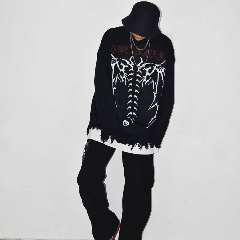 

Y2K pattern elements with holes, retro street punk men's aesthetics, oversized knitted clothing, sweater, large pullover