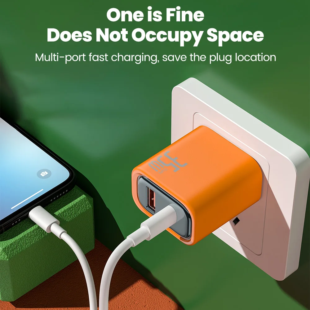 Dual-Port 35W Fast USB Wall Charger with USB-C and QC3.0 Technology