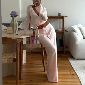 Set da salotto alla moda da donna T-shirt vintage in 2 pezzi con scollo a V e cravatta in vita + pantaloni in vita elastica Top corto a maniche lunghe autunnali 1