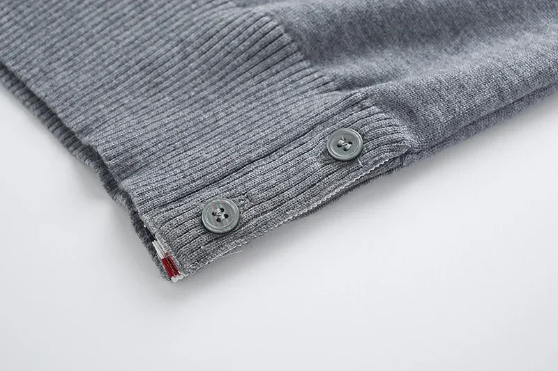 Y2K Knit Pullover Image 12