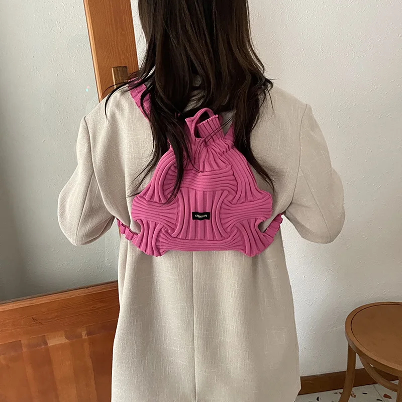 🧶Wrinkled Knit Shoulder Bag – Versatile Drawstring Handbag & Backpack🎒
