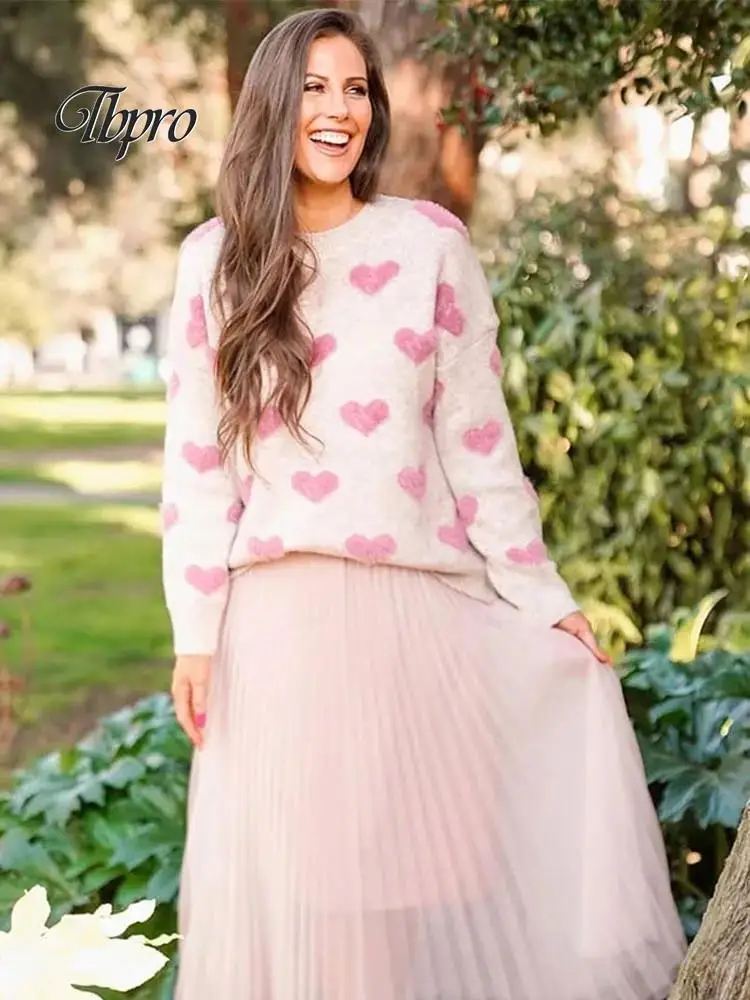 

Women Oversized Love Heart O Neck Sweater Lady Fashion Thickened Long-sleeved Pullover Sweaters Female High Street Knit Jumper