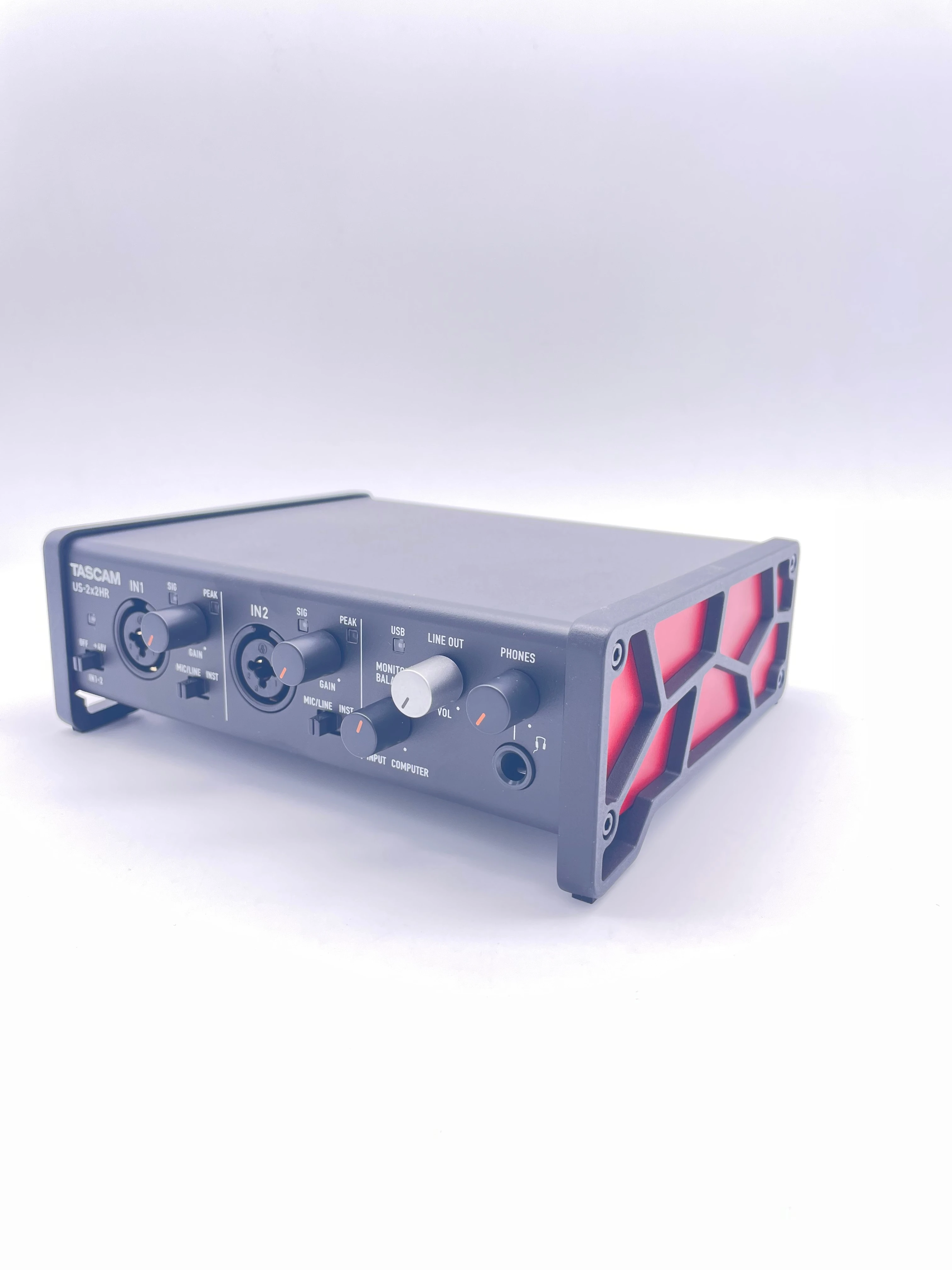 Tascam us-2x2HR-2つのマイク/ライン入力を備えた多機能USBオーディオ 
