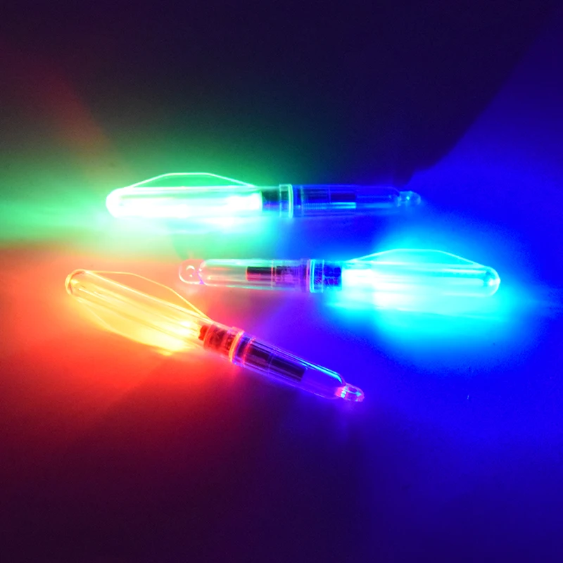 Description Picture 4 of item1 pc new LED underwater fishing lure light, electronic fishing equipment for sea fishing boats, and fish strip light