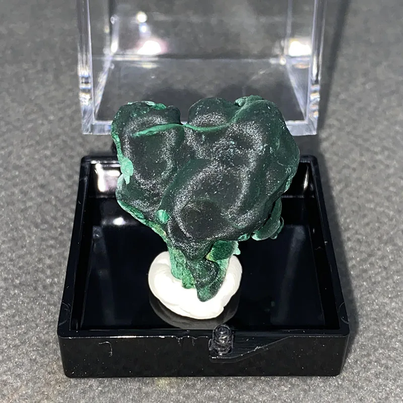 100% natural Malachite  raw stone mineral specimen healing crystal gemstone collection Box size:35*35*35mm