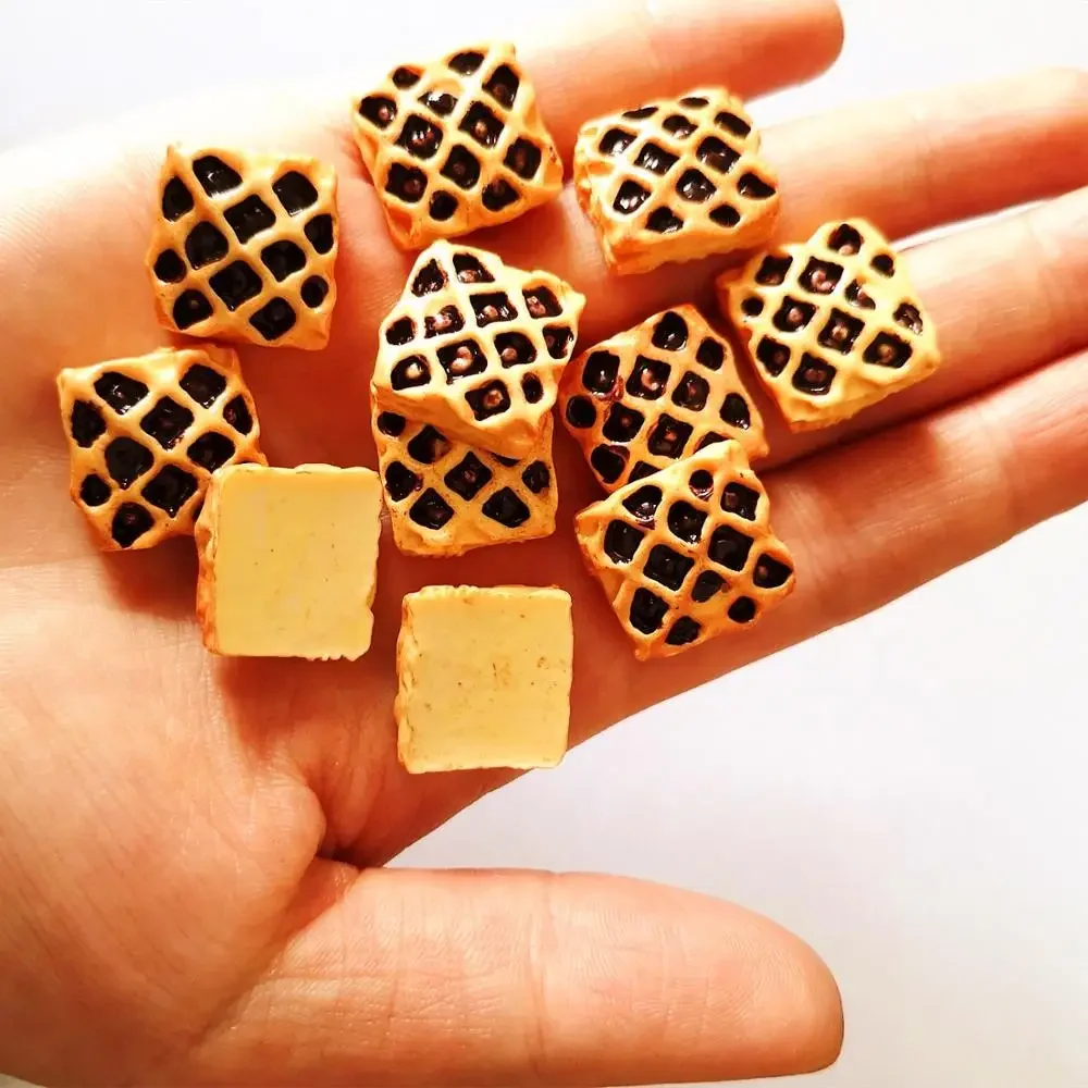8pcs Home Craft Mini Food Bread Ornament Miniature Dollhouse Decor Doll House Accessories Fake Croissant Kitchen Toys 4