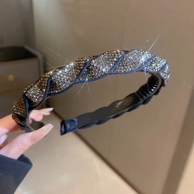 1/2 Stück glänzende Strass-Haarklammern, Haarband, Schmuckset für Frauen, quadratische geometrische Schleife, Fransen, Hai-Clips für Party, Hochzeit – Detail 13