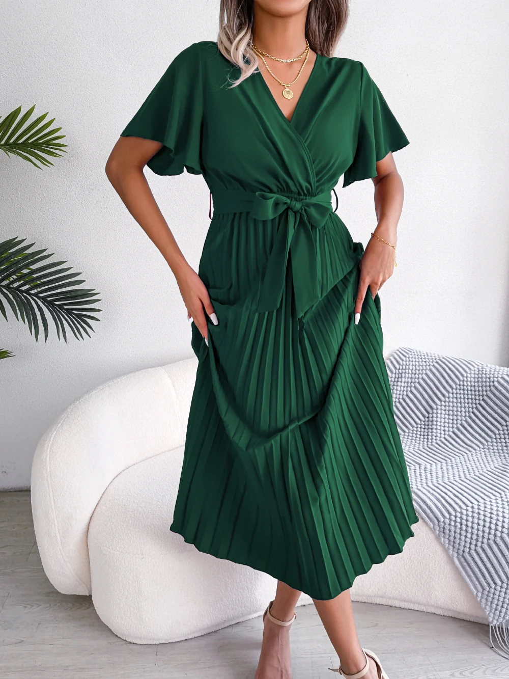 S52f43dc2fc0440bcbd1d501faff0c3e4U Women Summer Casual V Neck Short Sleeve Pleated Chiffon Maxi Dress Black Red Green Clothing Mallzona