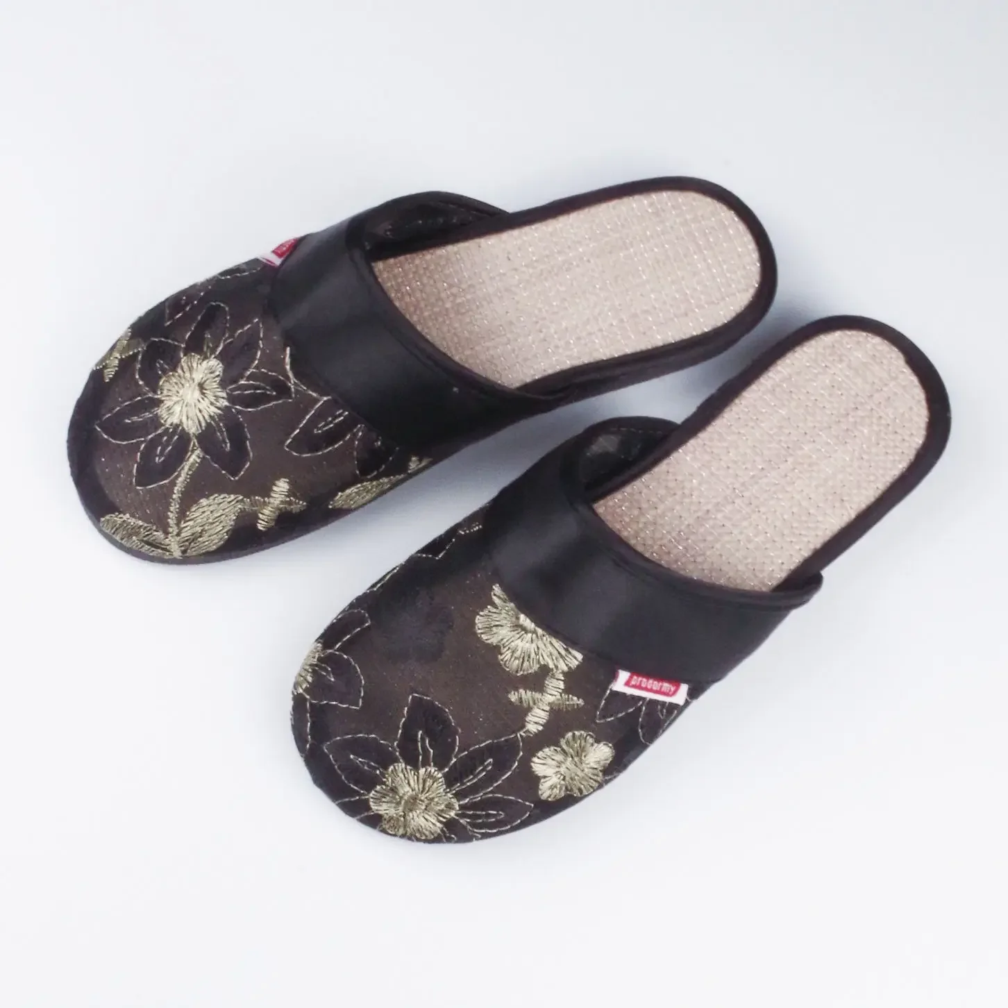 شباشب نسائية شبكية قابلة للتنفس وصنادل سيدات على ا...