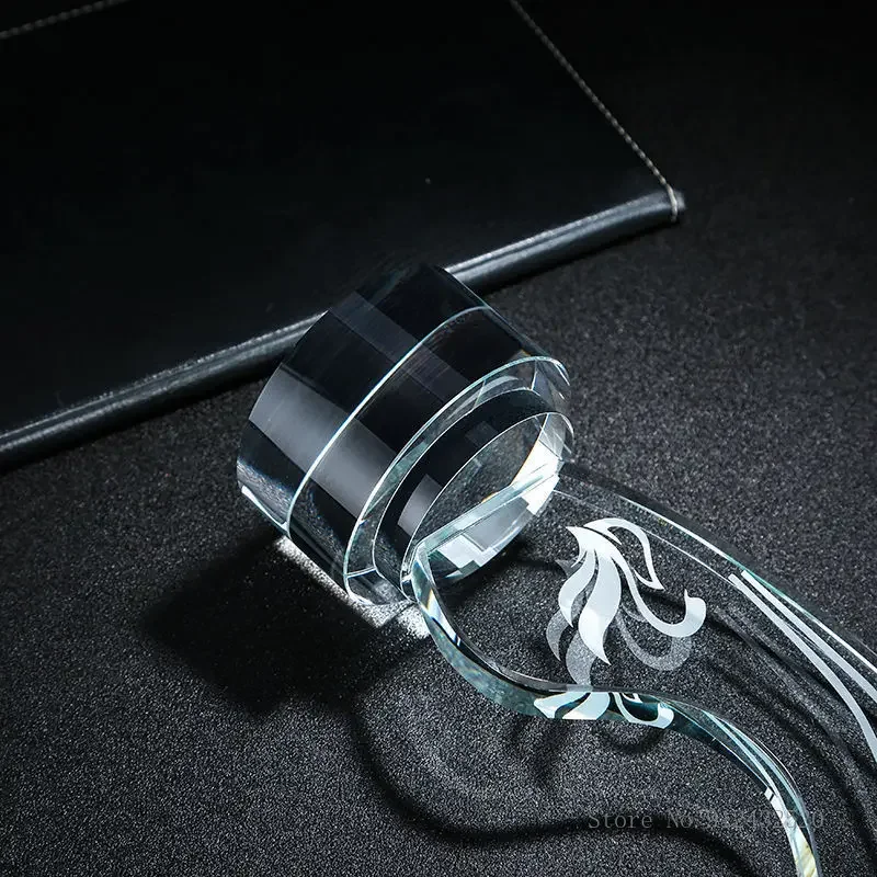 Customized Crystal Trophy, annual Meeting as a Prize, Creative Sports Movie Award, Commemorative Souvenir, Home Decorations, 1Pc