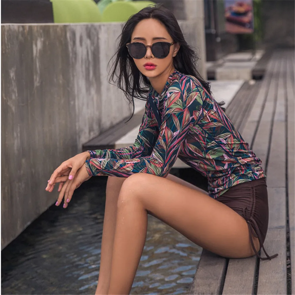 Long Sleeve Rash Guard Women Print Two Piece Swimsuit Zipper Swimwear High Waist Tankini Korea Bathing Suit Push Up Surfing Suit rash guard