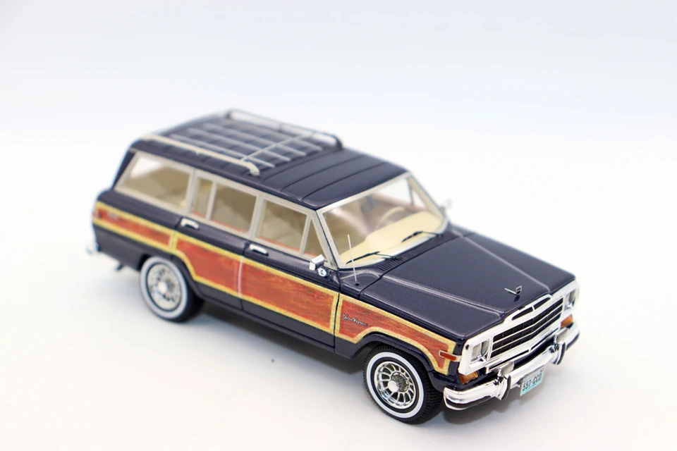 NEO 1/43 Jeep Grand Wagoneer Rouge – Modèle Réduit En Résine, Collection Limitée