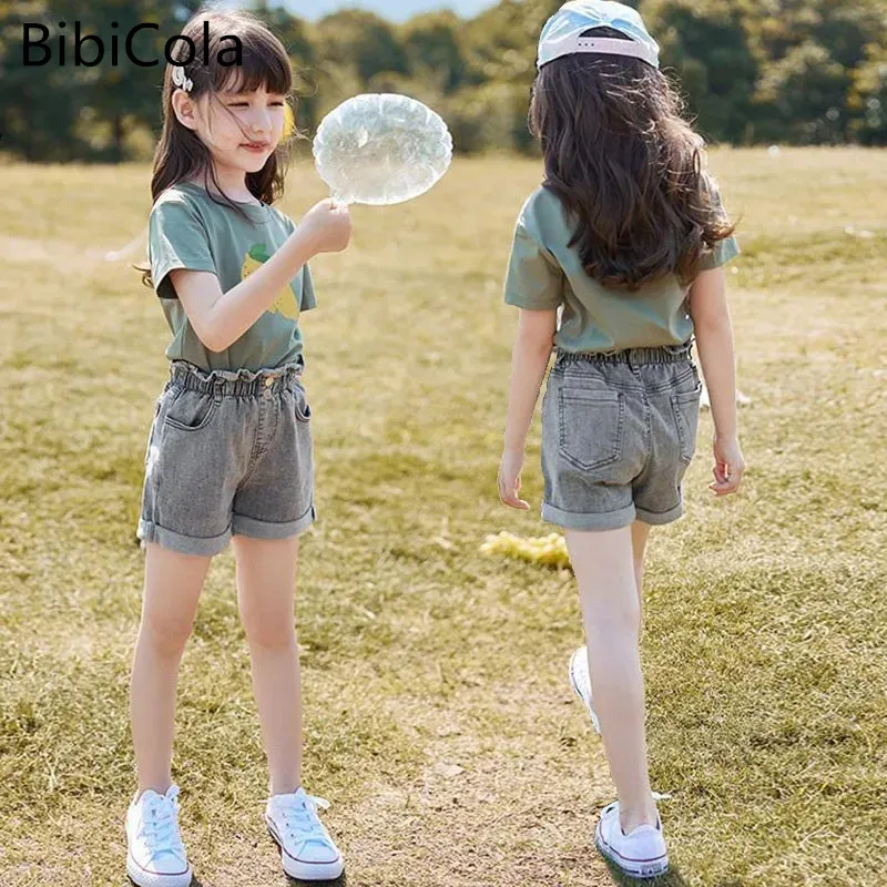 

Летний костюм для девочек-подростков футболка с короткими рукавами и рисунком авокадо + модные джинсовые шорты комплект из 2 предметов, детские штаны Одежда для детей от 4 до 9 лет