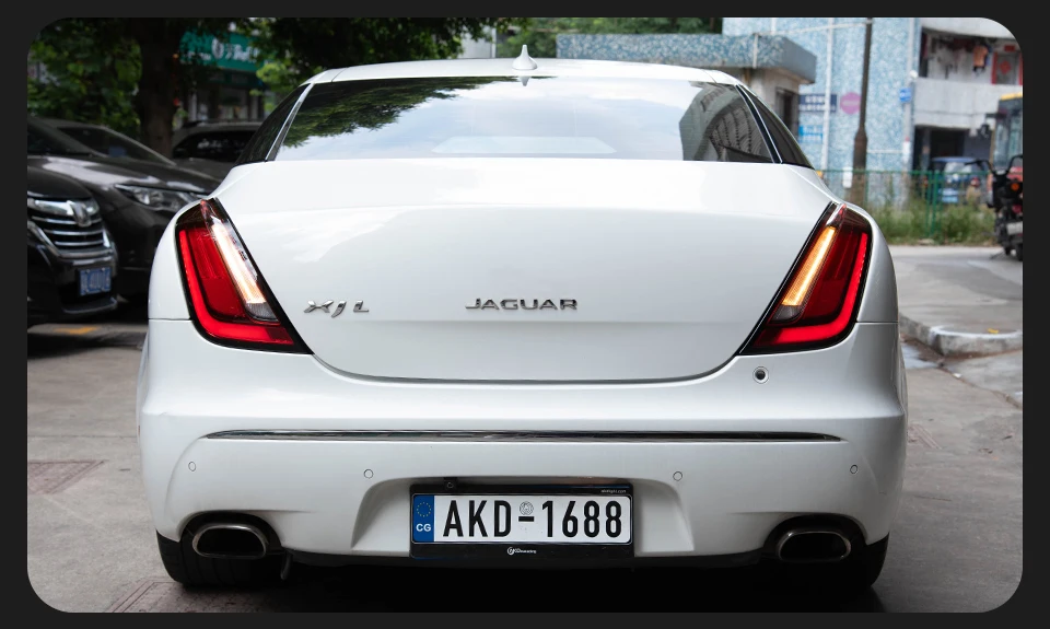 Car Lights for Jaguar XJ XJL LED Tail Light 2010-2016 XJ Rear Stop Lamp Brake Signal DRL Reverse Automotive Accessories