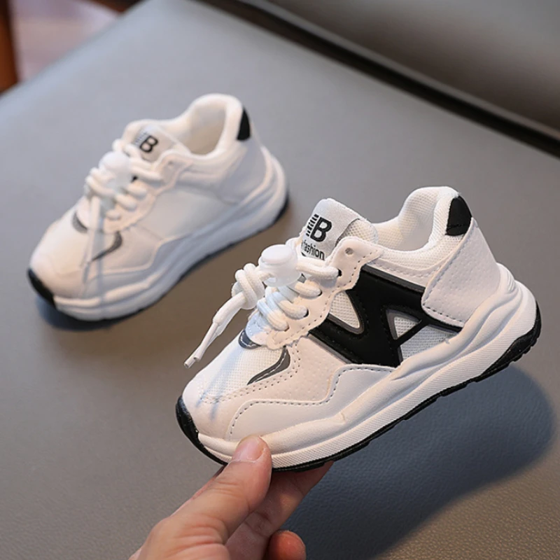 Zapatillas deportivas coreanas de cuero para niños y niñas, nuevas, de suela blanda, para primavera y otoño_voghion.com
