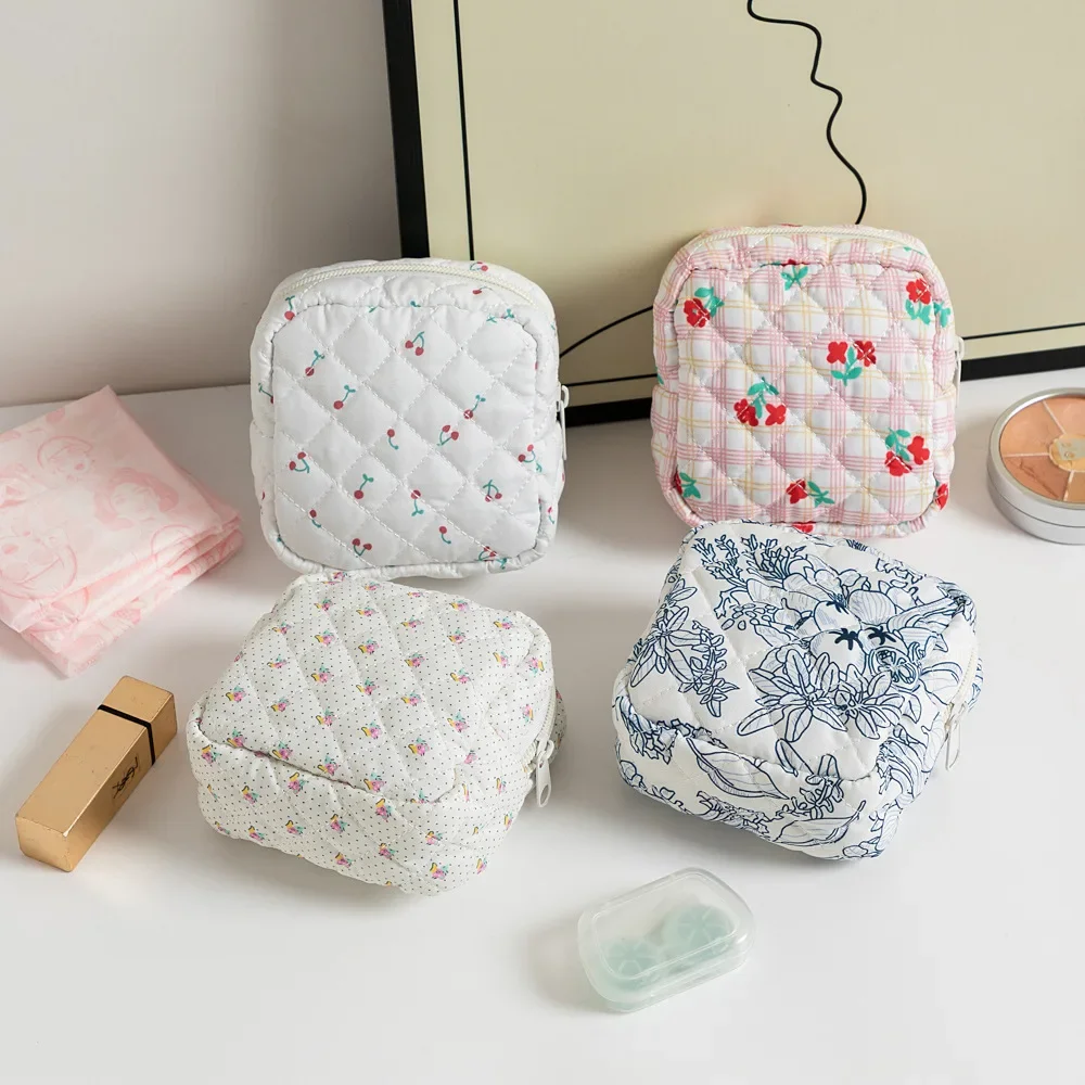 Cute Coin Purse Makeup Bag Cartoon Fabric Women's Key Bags Lipstick Bags Monthly Affairs Sanitary Pad Storage Bag Organizer 3