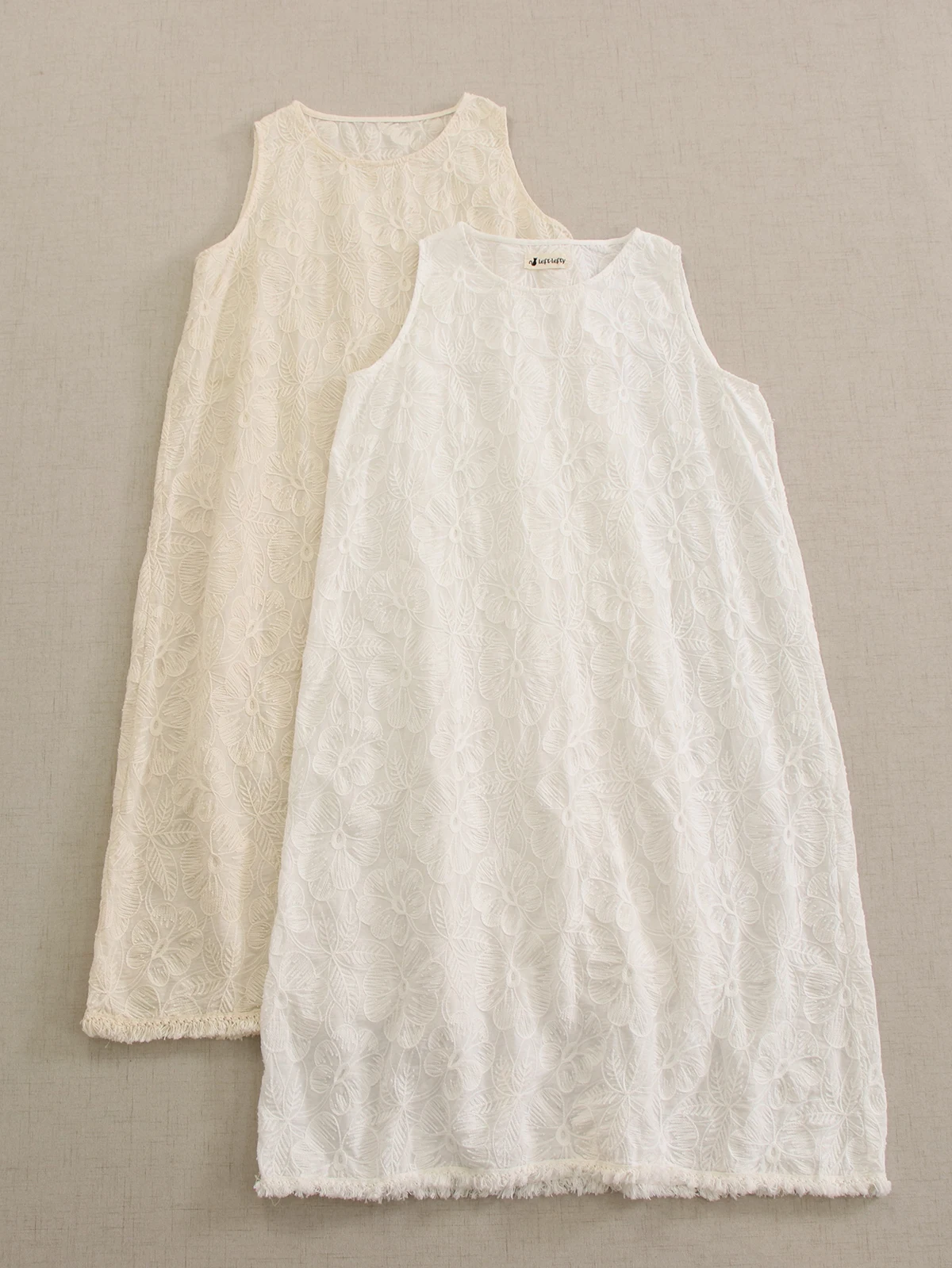

Spring Summer Sweet Solid Embroidered Dress Women Sleeveless Casual Dress Z7309