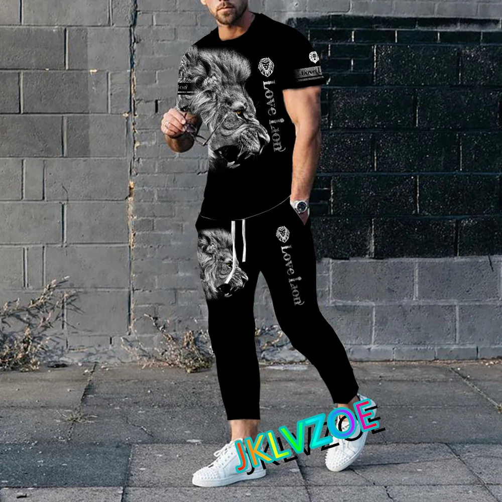 

Men's Luxury Tracksuit Sets Vintage T-Shirt Trousers Pants Set Casual Man Lion King Jogging Suit Male 2 Pieces Clothing Outfit