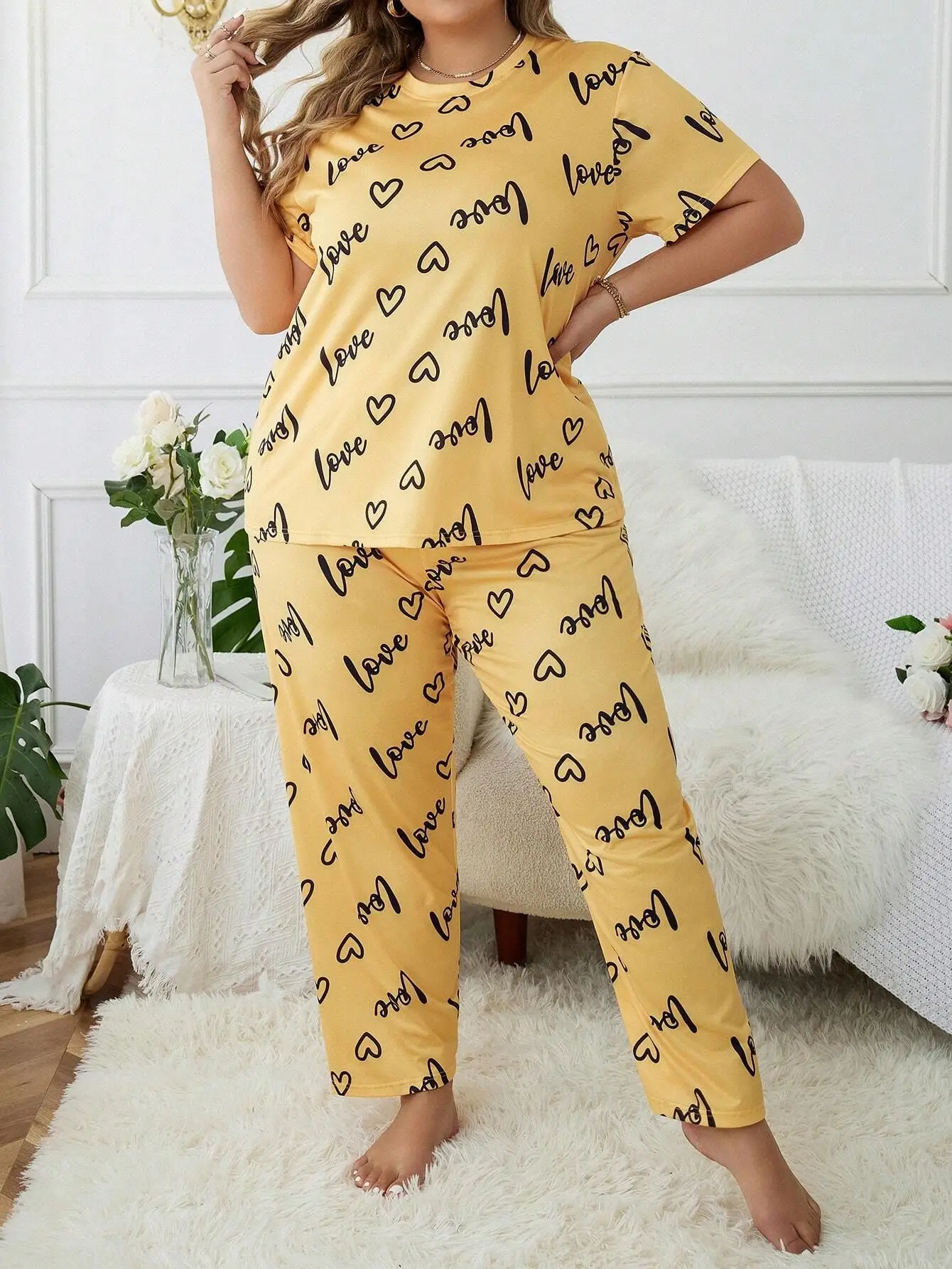 Women's Plus Size Sleepwear Heart Letters Print Pajama Set Casual Short-Sleeve Top and Pants Comfortable Relaxed Fit Loungewear
