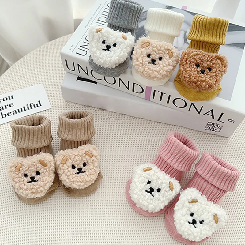 신생아 가을 용수철 겨울 양말, 부드러운 코튼 양말, 만화 동물 곰, 유아 미끄럼 방지 바닥 양말