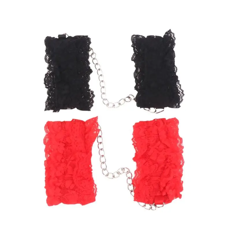 Manette in pizzo per giochi erotici di coppia e bondage_voghion.com
