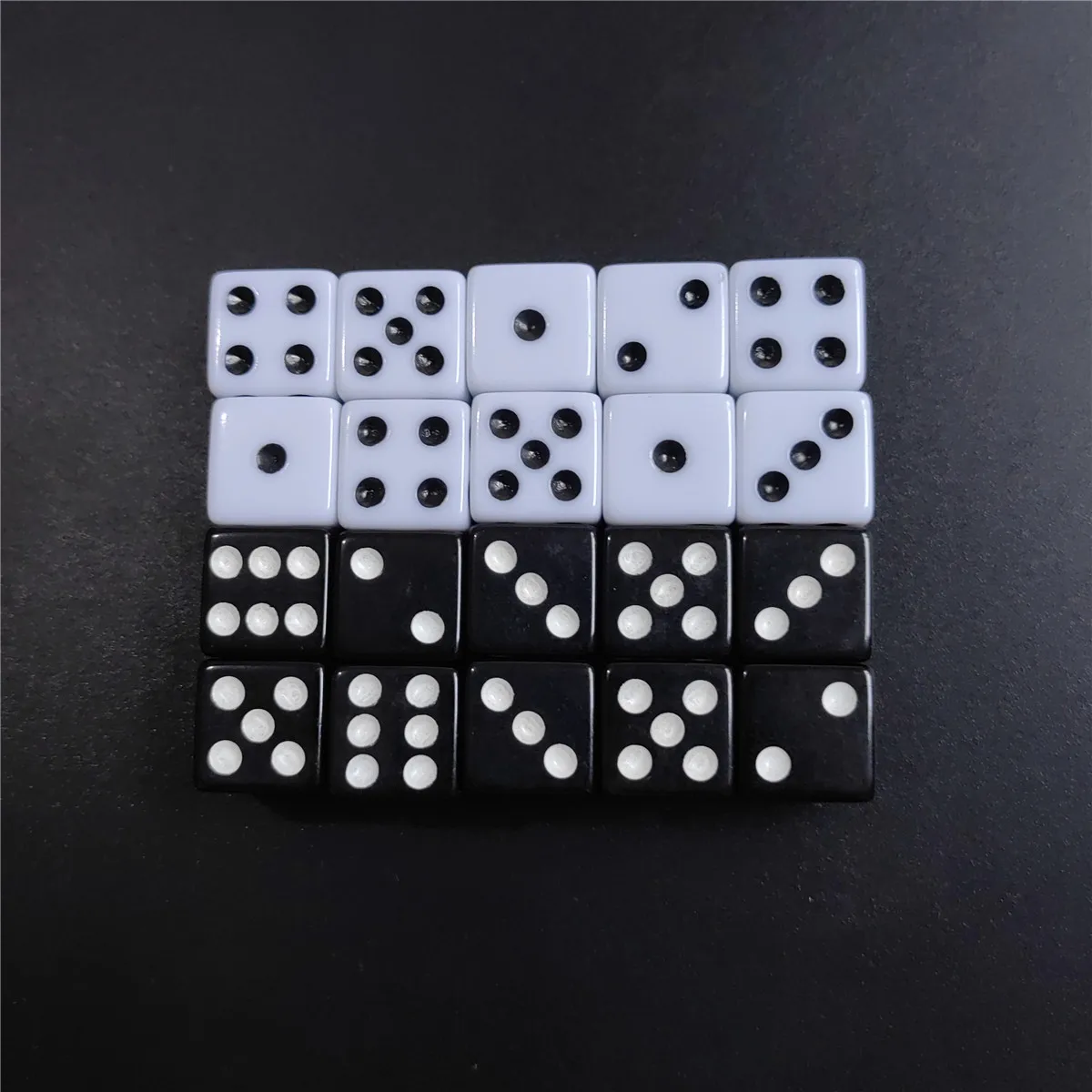 Acrylic Six Sided Standard Dice For Table Games Party Club Board Game 10 Pcs/set 14mm/0.63inch acrylic dice game dice dice set