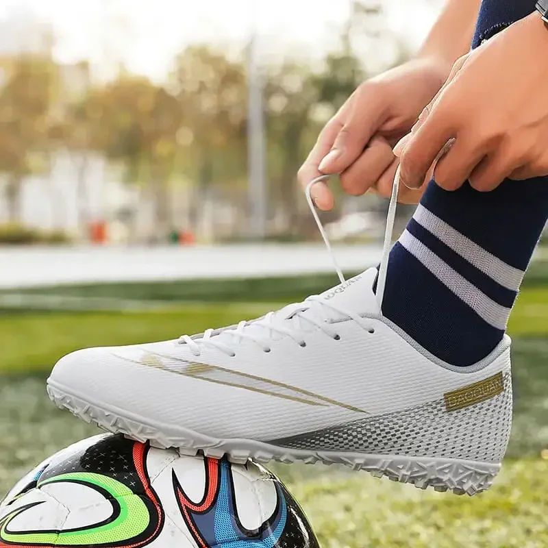 Men Professional Soccer Shoes Outdoor Football Boots Cleats Sneakers Breathable Outdoor Training Shoes Zapatos De Futbol Sport football shoes