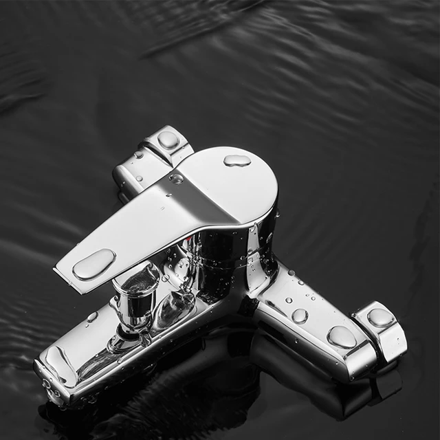 ก๊อกน้ำซิงค์อัลลอยติดผนังโครเมี่ยมผสมน้ำร้อนน้ำเย็นก๊อกน้ำคู่ก๊อกอ่างอาบน้ำสามหัวสำหรับห้องน้ำ 1