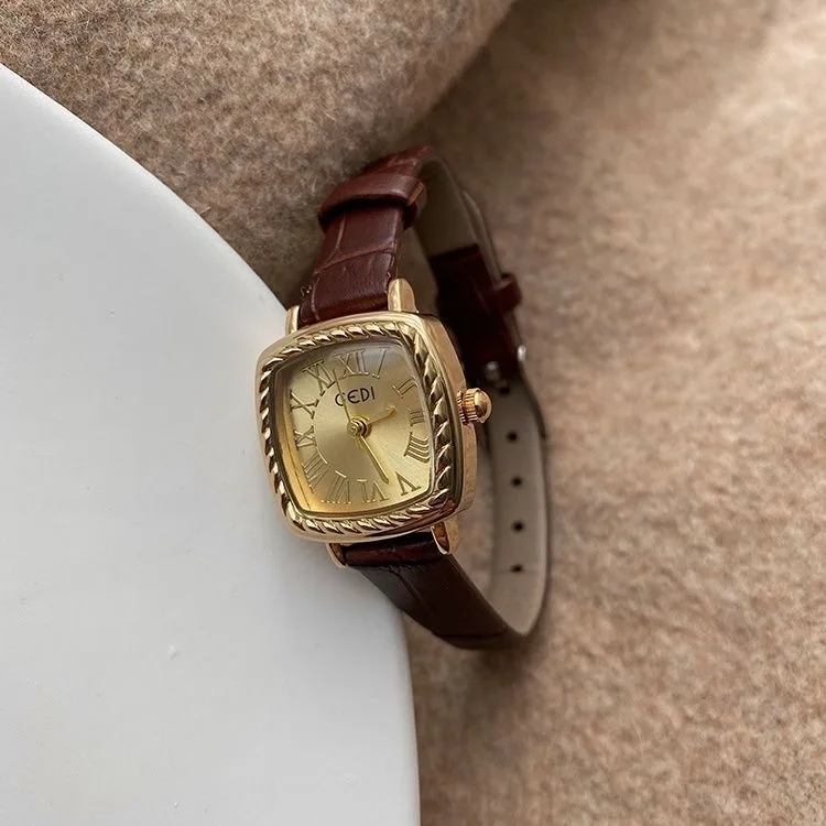 Women Small Quartz Watch Square 20mm Case Orologio with Roman Numeral Number Dial Luxury Clock Fashion Ladies Vintage Wristwatch