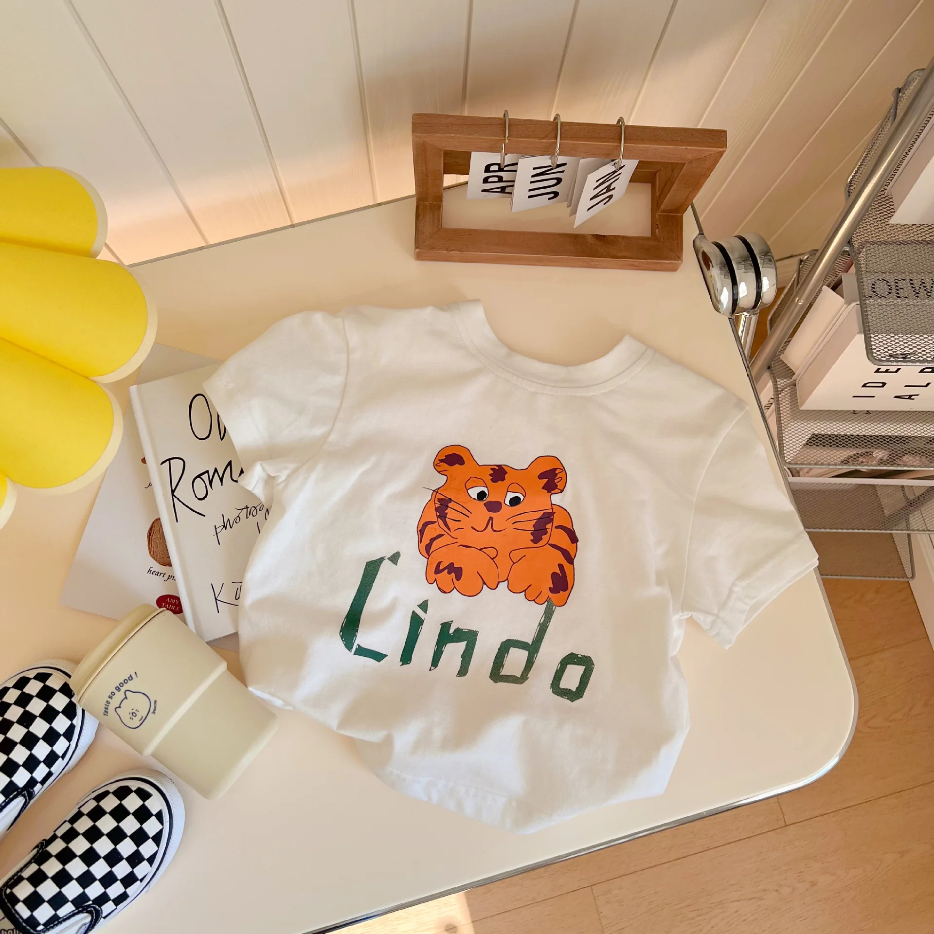 yellow t shirt childrens	 2554B Children's T Shirt 2022 Summer New Boys and Girls Short Sleeve T Shirt Cartoon Tops Fashion Print T-shirt children's t shirt sizes by age	 Tops & Tees