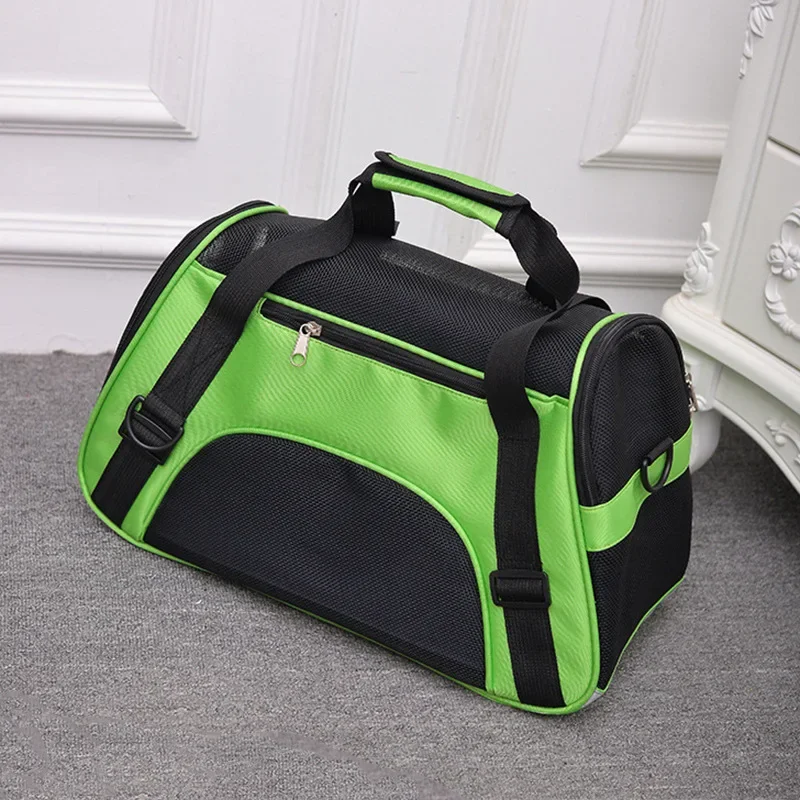 

Soft Surface Pet Carrier Cat Bag Outdoor Travel Breathable Pet Handbag Carrier For Dogs With Pad