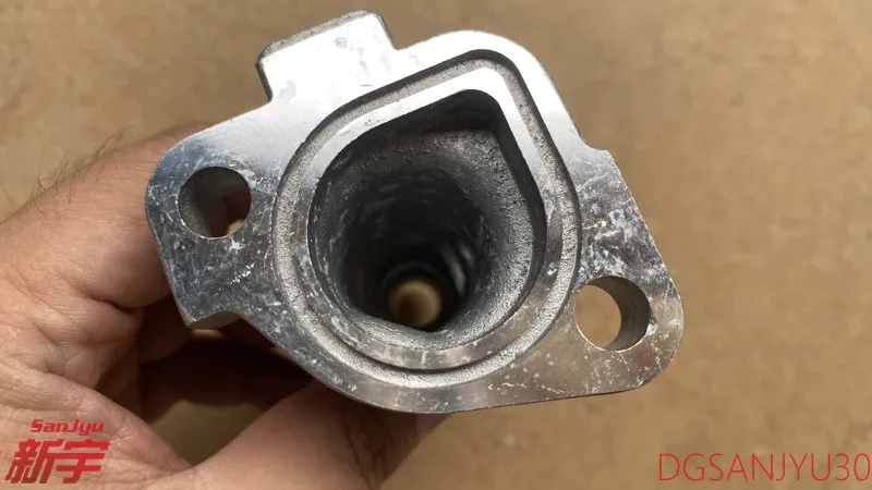 PAJERO IO H77W FITTING ENG HEATER WATER HOSE AND Water Temperature Sensor MD358218 1380A012 MD091056 Engine Heater Hose