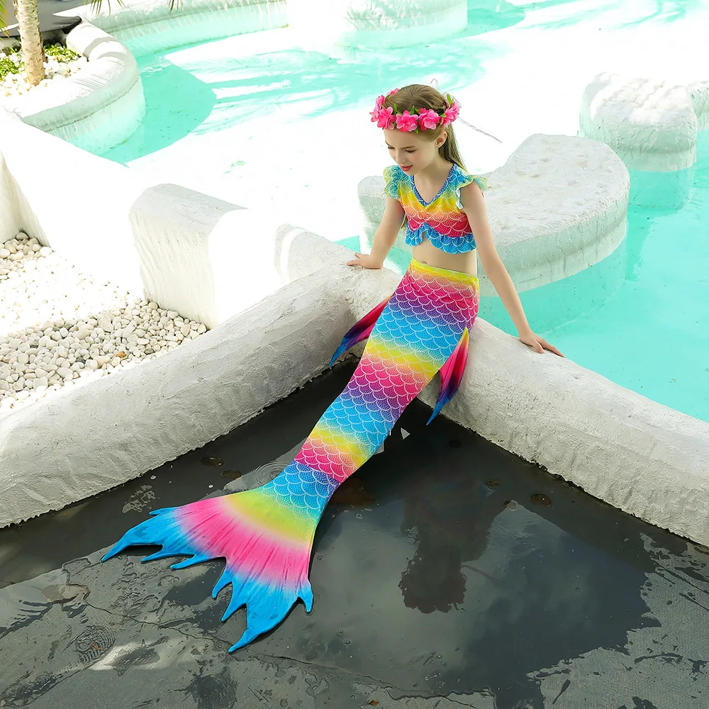 Acheter Filles petite sirène habiller tenue enfants queue de sirène Costume  + haut + culotte fille Halloween Cosplay Bikini maillot de bain maillot de  bain vêtements de fête de carnaval