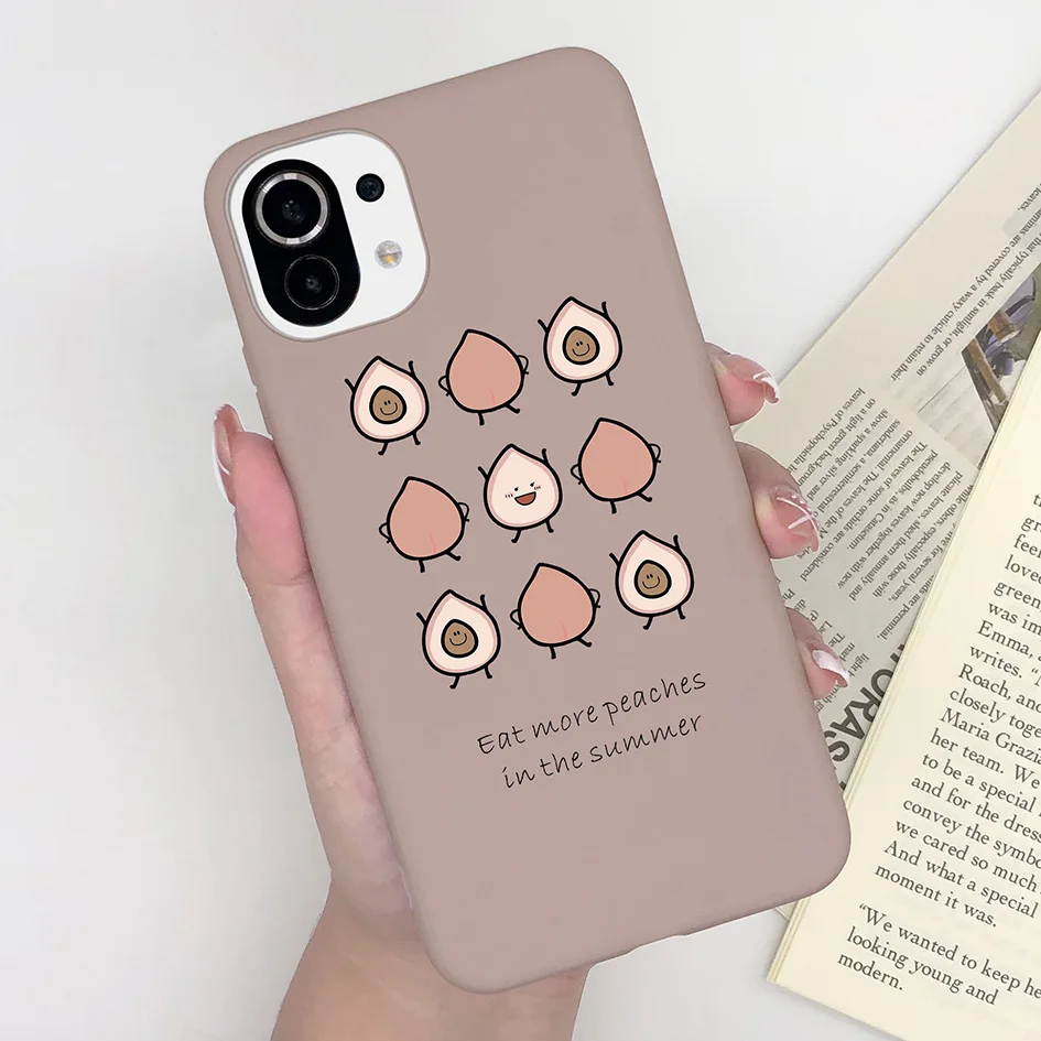 Cute Cartoon Daisy Matte Shockproof Phone Case - Elegant Protection with Casing