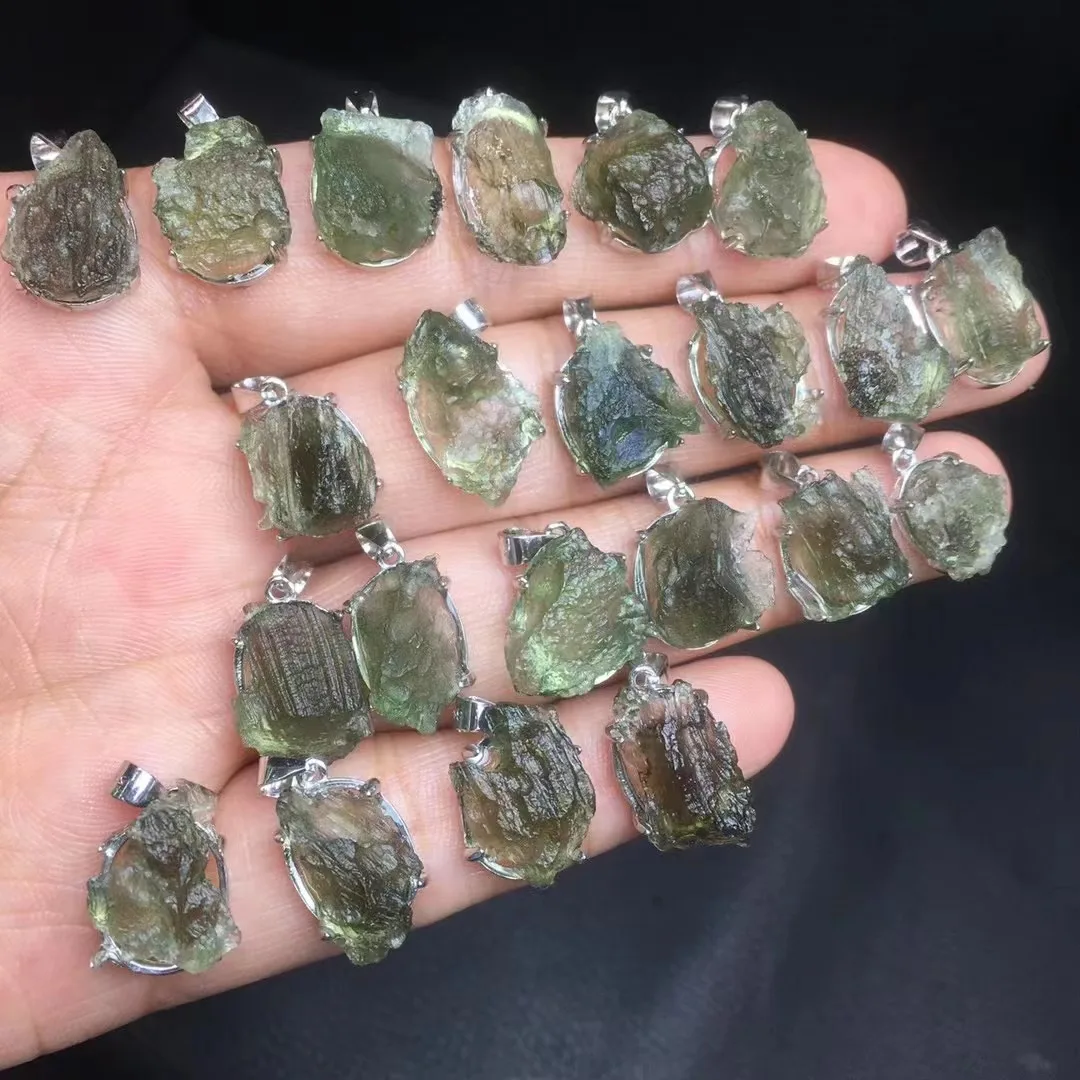Unit One Piece 925 Silver Buckle With Good Quality Natural Moldavite Crystal Healing Random Shape Pendant 5