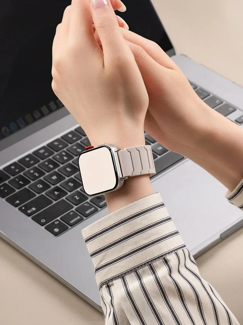 Magnetic Silicone Sport Wristband Bracelet