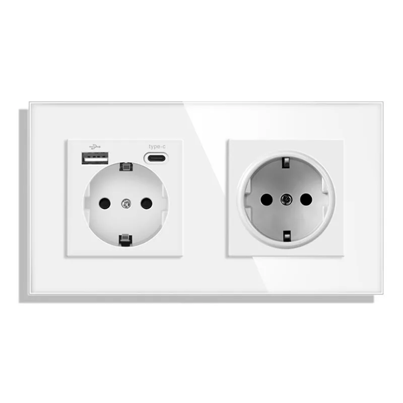 153 1USB-C 1 socket
