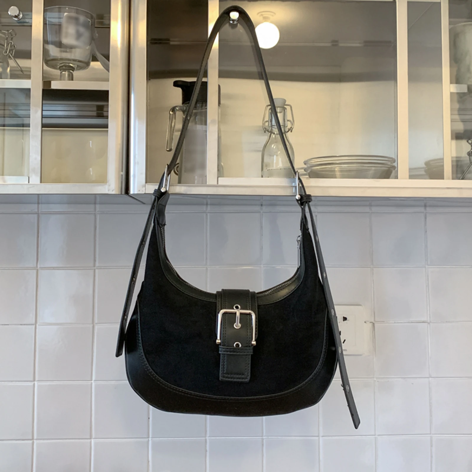 PU Leather Shoulder Bag Retro Underarm Bag with Adjustable Strap Crossbody Bag for Women Work Shopping Travel Daily